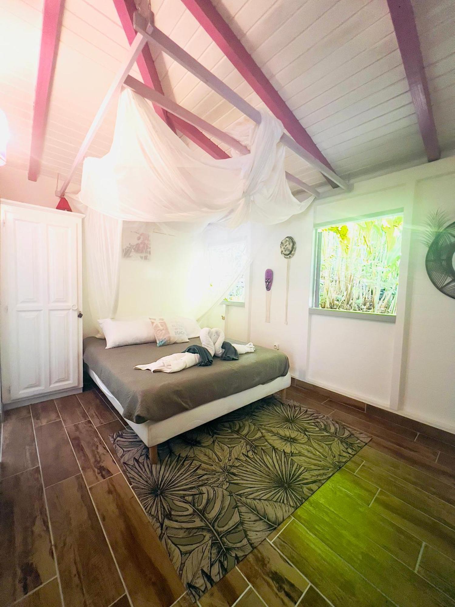 Vue Mer/3Beds/Piscine/Wifi/900 Metres De La Plage Deshaies Kültér fotó